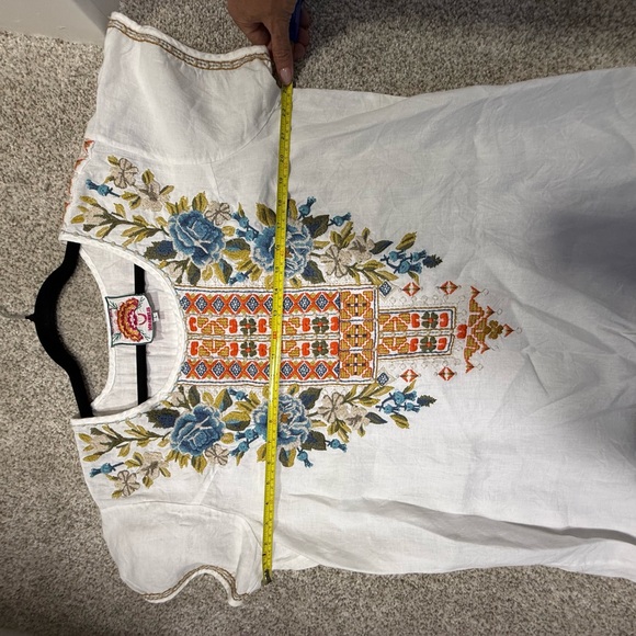 Johnny Was White Blouse with Blue and Orange Embroidery - Picture 7 of 11